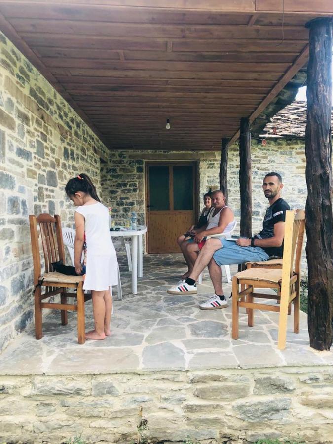 Guest House Qafe Dardha - Tomorr National Park Qafe Dardhe 外观 照片