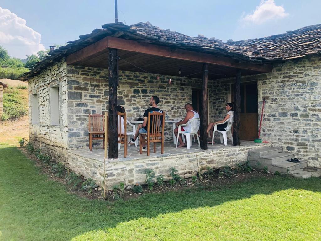 Guest House Qafe Dardha - Tomorr National Park Qafe Dardhe 外观 照片