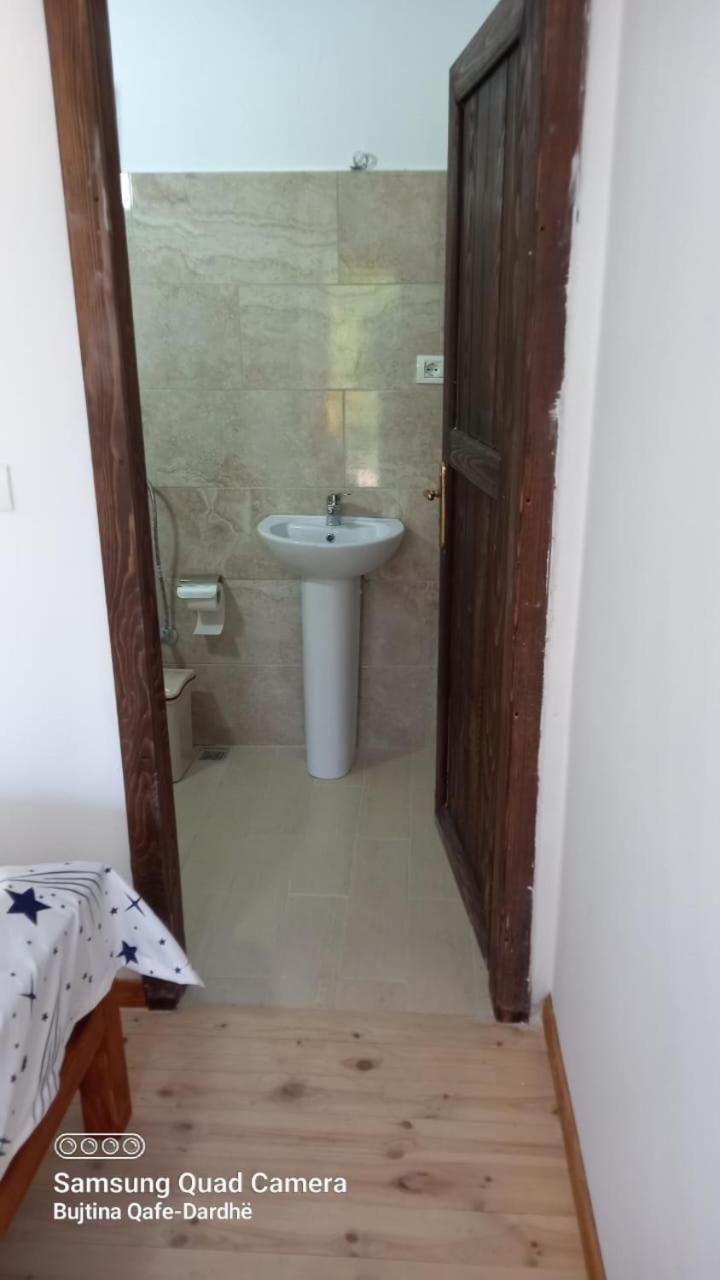 Guest House Qafe Dardha - Tomorr National Park Qafe Dardhe 外观 照片